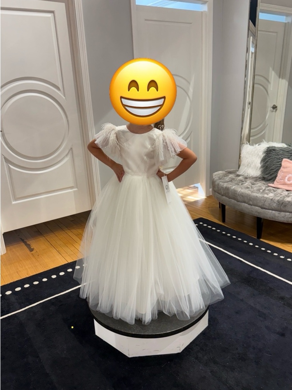White Tulle Flower Girl Dress with Puff Sleeves